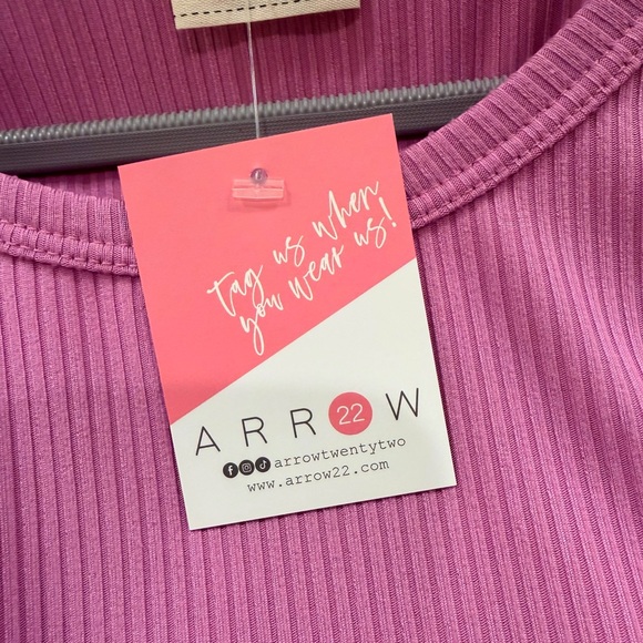 Lovely Melody Cassandra Ribbed Puff Sleeve Top - Picture 5 of 6